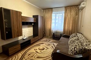 квартира за адресою Вишнева вул., 17