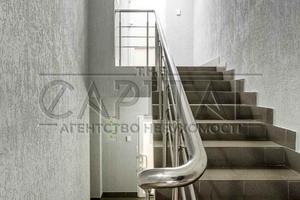 комерційна за адресою Київ, Воздвиженська вул., 43