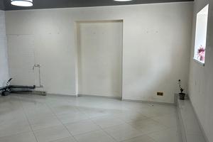комерційна за адресою Дем'яна Попова вул., 22