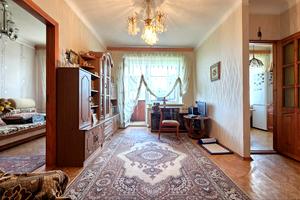 квартира за адресою Льва Ландау просп. (50-річчя СРСР), 58/1