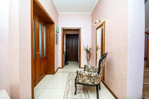 будинок за адресою Івана Їжакевича вул.