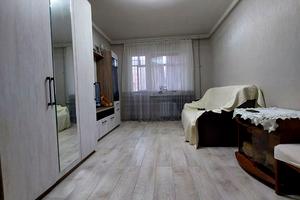 квартира за адресою Озерна вул. (Червоних Майовщиків), 37