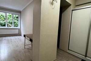 квартира за адресою Тютюнників вул. (), 10