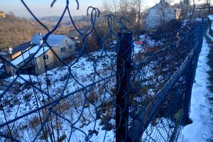 ділянка за адресою Міжгірна вул.