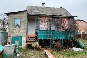 дом по адресу горіхова