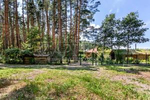 будинок за адресою Лугова