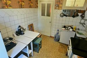 квартира за адресою Героїв Крут вул. (12 Квітня), 3