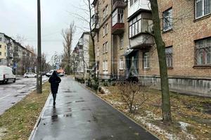 комерційна за адресою Сергія Набоки вул., 13/9