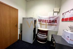 коммерческая по адресу Ревуцкого ул., 44-А