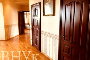квартира по адресу петлюри, 54а