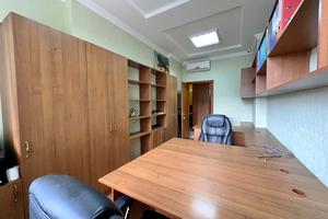 коммерческая по адресу Жилянская ул., 120-Б