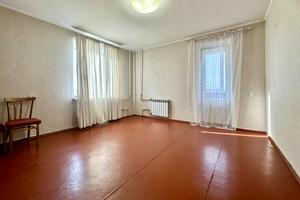 квартира за адресою Михайла Лушпи просп., 40