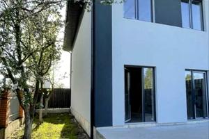 будинок за адресою Центральна вул., 22р