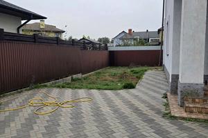 будинок за адресою вул Степана Руданського