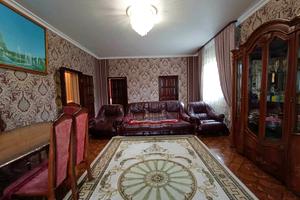 будинок за адресою с. Нові Петрівці, Польова вул.