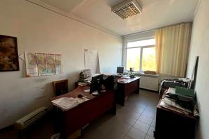 комерційна за адресою Жасминна вул., 3-А