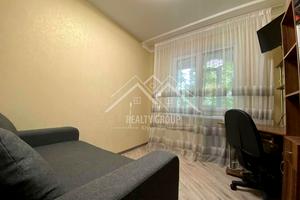 квартира за адресою Івана Авраменка вул. (Корнійчука), 7