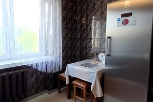 квартира за адресою Зарічанська вул., 32