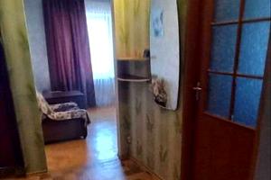 квартира по адресу Строителей ул., 8