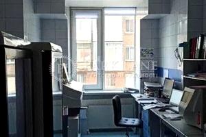 комерційна за адресою Почайнинська вул., 70