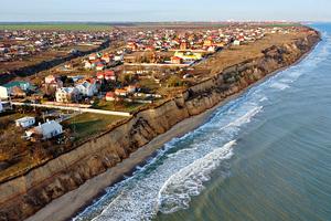 ділянка за адресою Центральна вул., 112