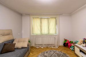 квартира за адресою Крайна вул., 1