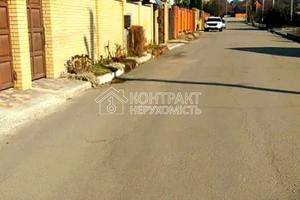 будинок за адресою Сучасна вул., 8