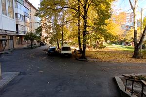 квартира за адресою вул. Небесної Сотні, 24