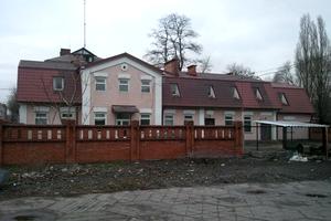 комерційна за адресою Соборна вул., 14