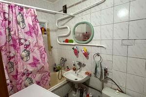 квартира за адресою Інститутська вул., 20/2