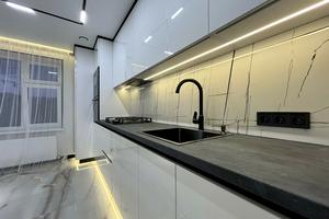 квартира за адресою Панаса Мирного вул., 4