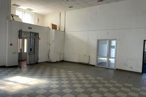 комерційна за адресою Зелена вул., 150