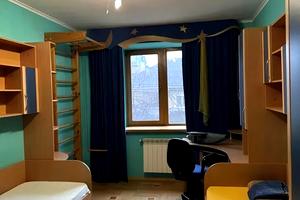 квартира по адресу Карпатської Січі ул., 8