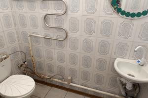 комерційна за адресою Станційна вул., 57
