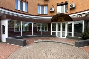 коммерческая по адресу Владимира Ивасюка просп. (Героїв Сталінграду), 10-А