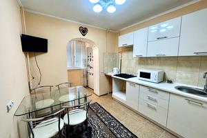 квартира за адресою Червоної Калини просп. (Володимира Маяковського), 65