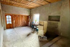 квартира за адресою В'ячеслава Чорновола вул., 111