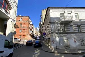 комерційна за адресою Тараса Шевченка пров., 13/21