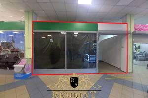 комерційна за адресою Королеви Єлизавети ІІ вул. (Глинки), 1