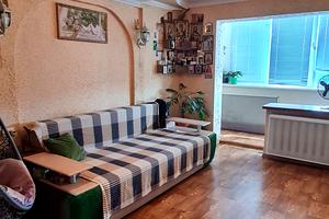 квартира за адресою О. Антонова, 52