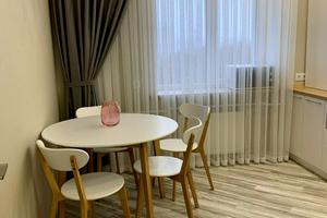 квартира за адресою Степана Бандери вул., 40/1а