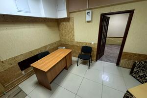 коммерческая по адресу Соборности ул. (Жовтнева), 61А