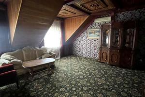 комерційна за адресою центральна, 76