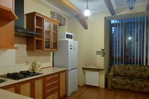 квартира за адресою Студентська вул., 10