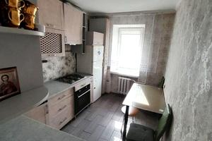 квартира за адресою Зарічанська вул., 2