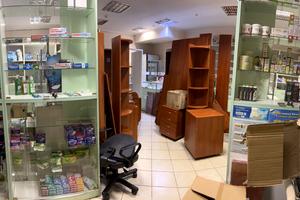 комерційна за адресою Лісова вул., 20-А