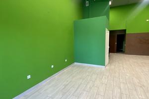 комерційна за адресою Шептицького вул., 100Б