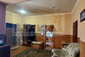 дом по адресу Михаила Грушевского ул. (Ульянова)