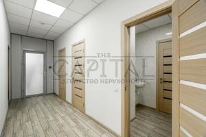 комерційна за адресою Кловський узвіз, 5