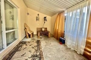 будинок за адресою світла, 10